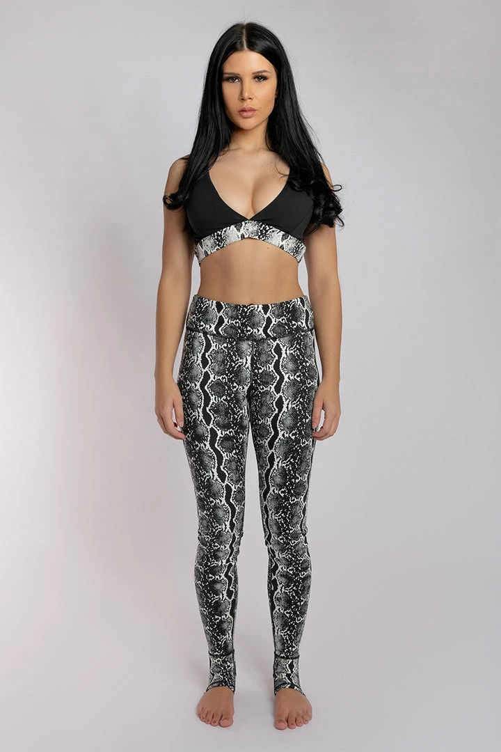 Creatures Of XIX Gecko Grip Leggings - Black Mamba All Pole Wear 6 Creatures Of XIX Gecko Grip Leggings - Black Mamba All Pole Wear