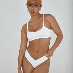 Creatures Of XIX The Hills Top - Ribbed White All Pole Wear