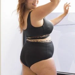 Lunalae Dahlia Eco Top - Black/Leopard