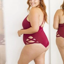 All Pole Wear Lunalae Yoncé Bodysuit - Wine