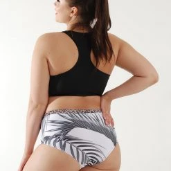 Pole Addict Hot Pants - Agatha All Pole Wear