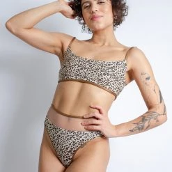 All Pole Wear Rolling Vento Reversible Selva Top - Beige Leopard/Chocolate