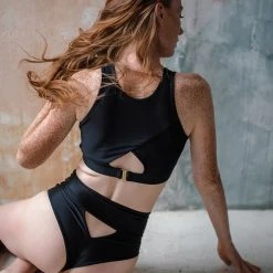 All Pole Wear Sway Bettie Top - Black Crow