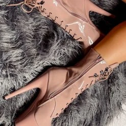 Hella Heels LipKit 7inch Boots - Boujee