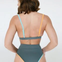 Exo Wear High Waist Shorts - Grey New In