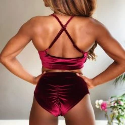 REV ACTIV Gap Top - Wine Velvet All Pole Wear