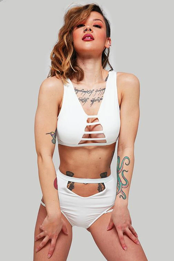 All Pole Wear Creatures Of XIX The Valley Bottoms - Ribbed White 4 All Pole Wear Creatures Of XIX The Valley Bottoms - Ribbed White