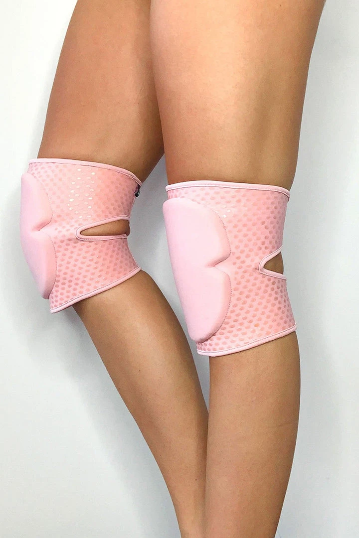 Lunalae Sticky Silicone Kneepads - Rose Pink Accessories 1 Lunalae Sticky Silicone Kneepads - Rose Pink Accessories