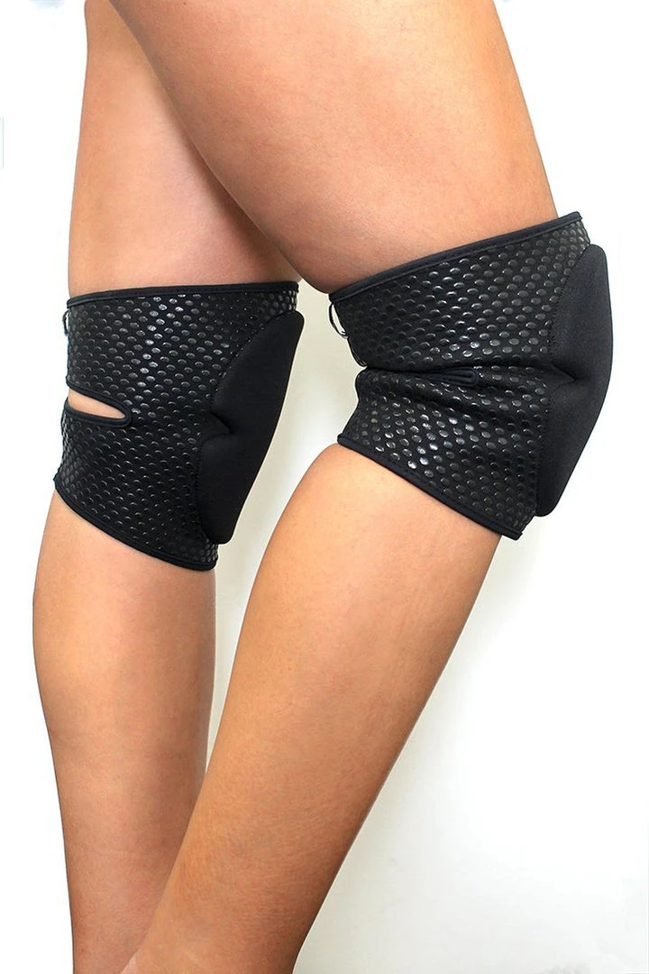 Lunalae Sticky Silicone Kneepads - Black Accessories 1 Lunalae Sticky Silicone Kneepads - Black Accessories
