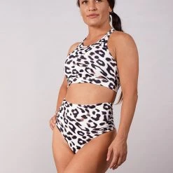 Off The Pole Lifestyle Sports Bra - Leopard All Pole Wear 15 Off The Pole Lifestyle Sports Bra - Leopard All Pole Wear