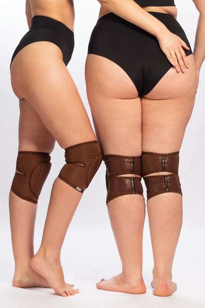 Queen Accessories Queen Kneepads - Cacao Plus Size Pole Wear 4 Queen Accessories Queen Kneepads - Cacao Plus Size Pole Wear