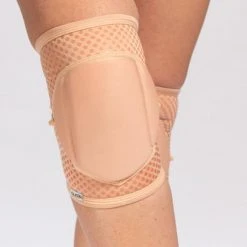 Queen Accessories Plus Size Pole Wear Queen Grippy Kneepads - Latte