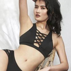 Lunalae Alexi Top - Black