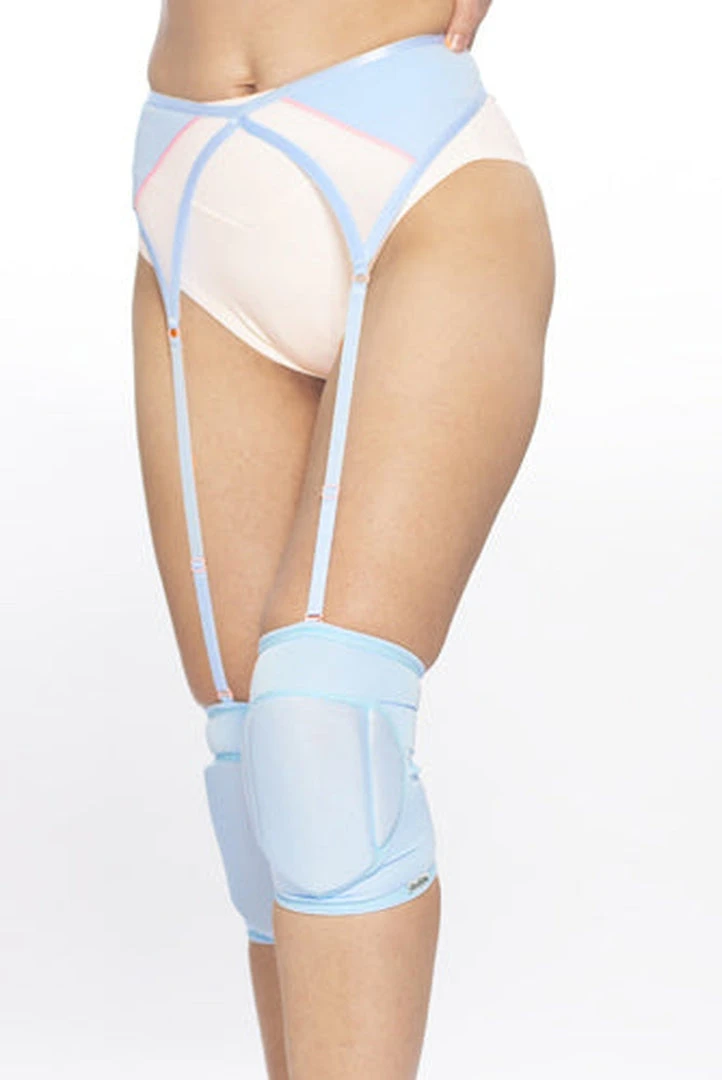 Queen Accessories Queen Garter Belt - Sweet Blue 6 Queen Accessories Queen Garter Belt - Sweet Blue