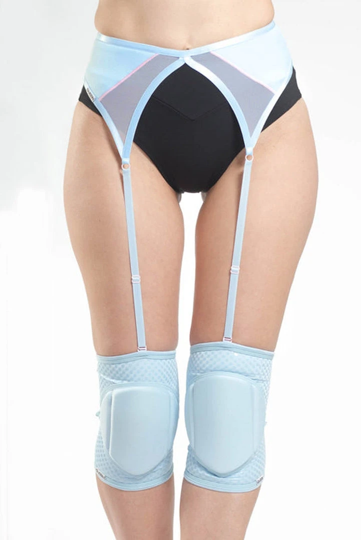 Queen Accessories Queen Garter Belt - Sweet Blue 5 Queen Accessories Queen Garter Belt - Sweet Blue