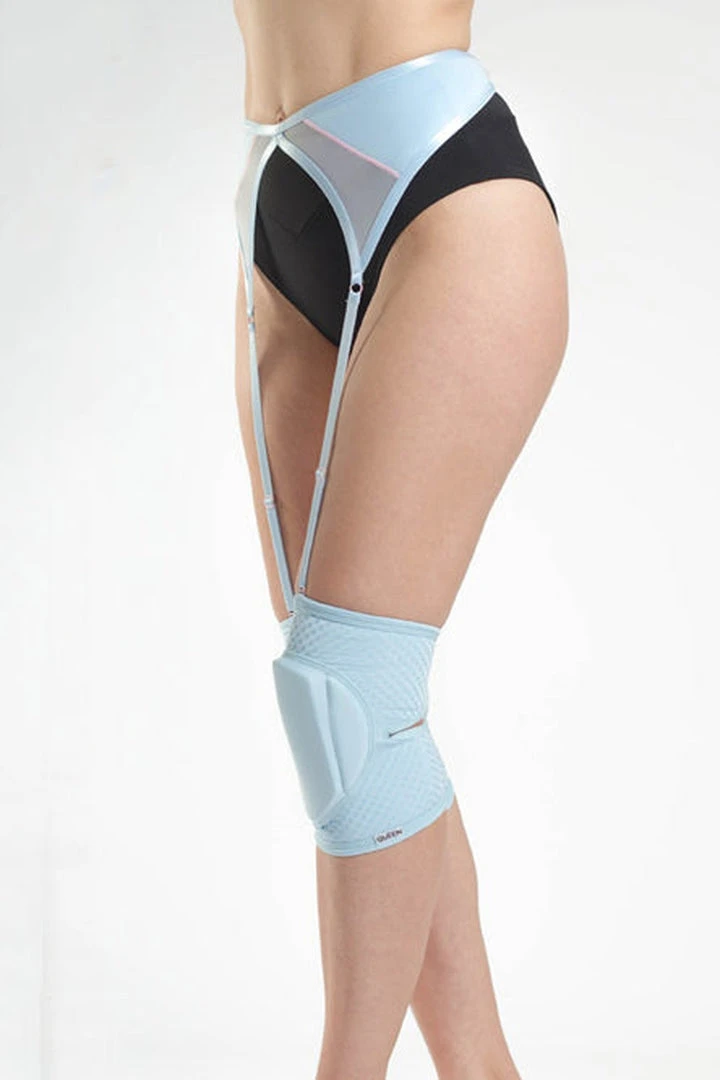 Queen Accessories Queen Garter Belt - Sweet Blue 4 Queen Accessories Queen Garter Belt - Sweet Blue