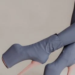 FANNA Shoe Protector - Grey Accessories