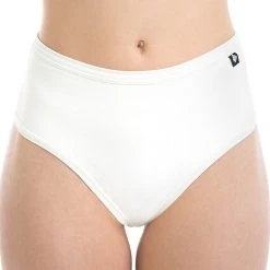Poledancerka X High Leg Shorts - Ivory White All Pole Wear