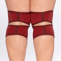 Queen Accessories Queen Kneepads - Cherry