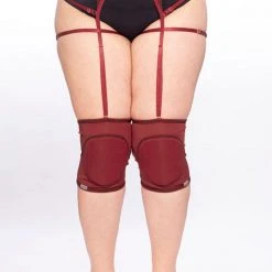 Queen Accessories Queen Garter Belt - Cherry Shine 8 Queen Accessories Queen Garter Belt - Cherry Shine