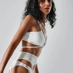 Flole Oriana Shorts And Garter Belt - White 6 Flole Oriana Shorts And Garter Belt - White