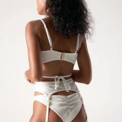 Flole Oriana Top - White