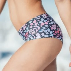 Dragonfly Hot Pants - Winter's Tale All Pole Wear 5 Dragonfly Hot Pants - Winter's Tale All Pole Wear